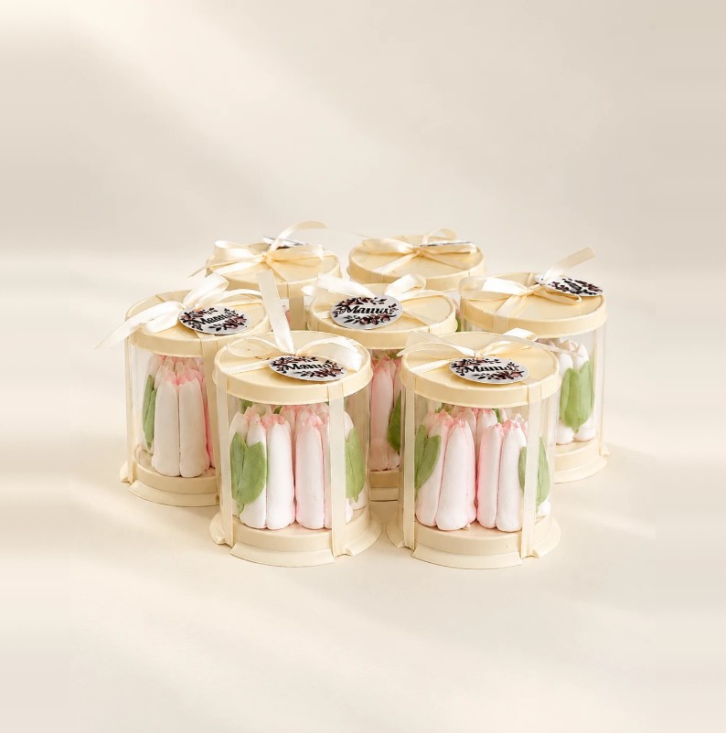 Favour Boxes, a handcrafted edible tulip box by Zefyr